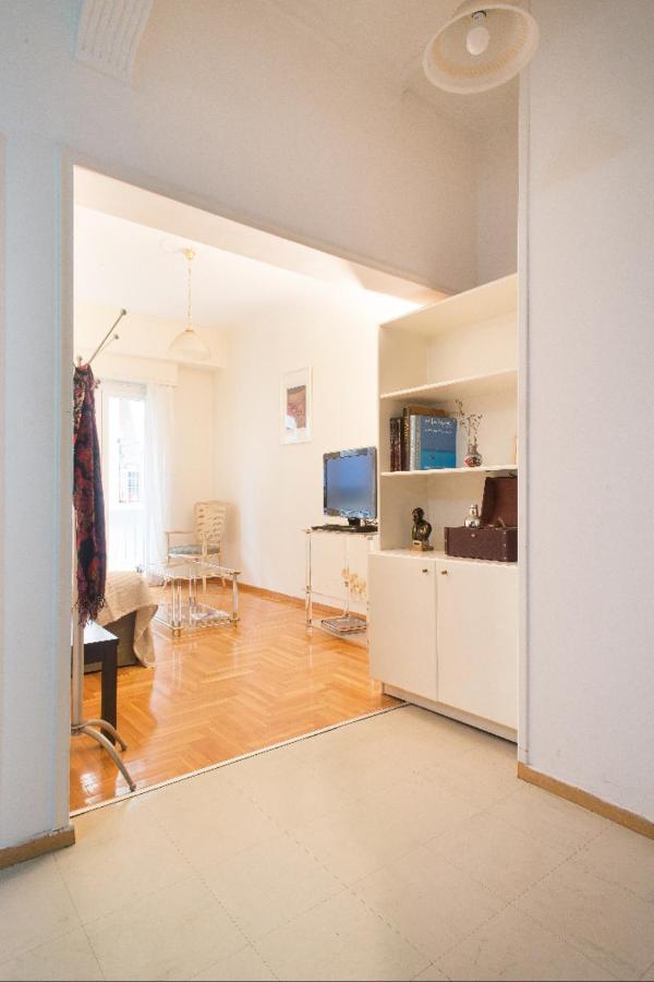 Flat In Central Athens - Pangrati Exterior foto